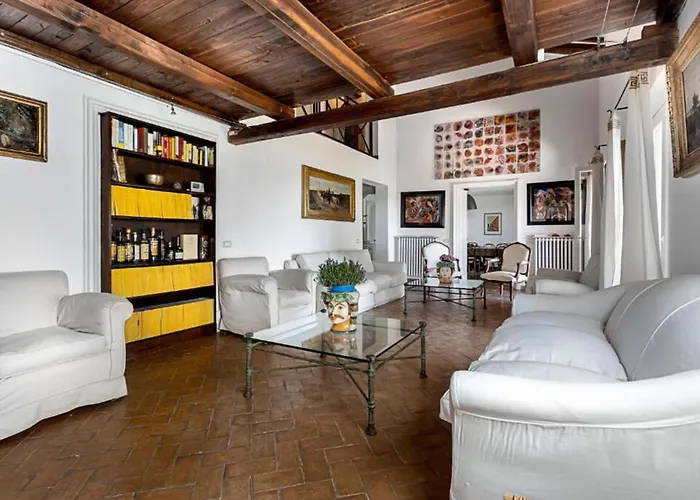 Orange Villa *
